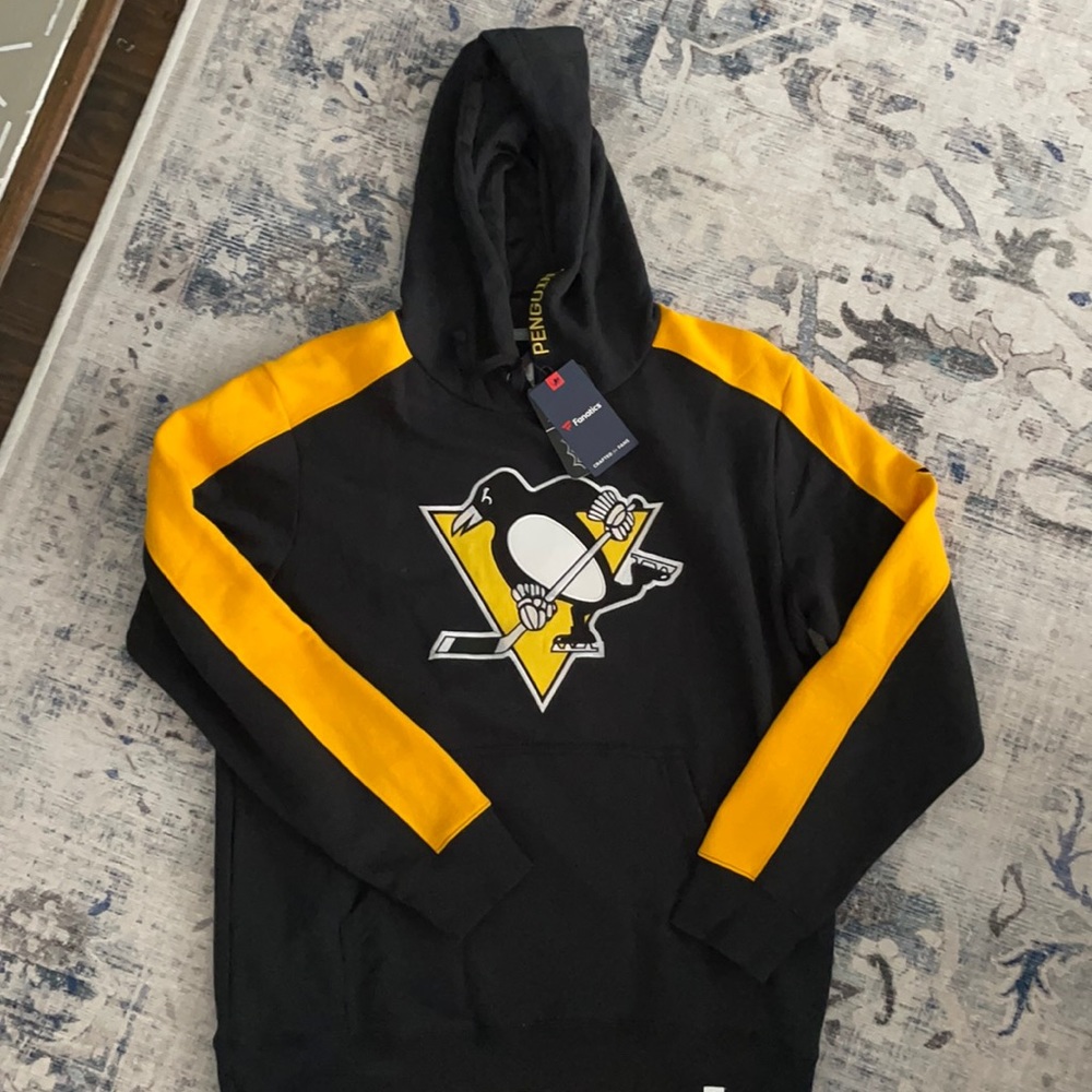 Pittsburgh Penguins Hoodie. NWT!